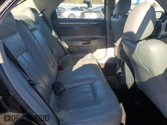 2006 Chrysler 300 C with VIN 2C3LK63HX6H165008, listed as a Copart auction lot 82394174 with 191,055 mi miles and Salvage Title. Bid and sale history available at carsss.com. Image 11.