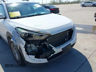 2017 Hyundai Tucson SE with VIN KM8J23A45HU343355, listed as a IAAI auction lot 41864766 with 115,931 mi miles and . Bid and sale history available at DreamBid. Image 6.