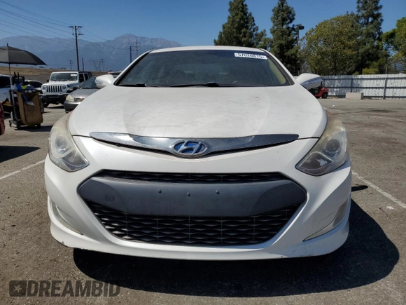 2012 Hyundai Sonata Hybrid with VIN KMHEC4A46CA042480, listed as a Copart auction lot 57020815 with 127,032 mi miles and Clean title. Bid and sale history available at DreamBid. Image 5.