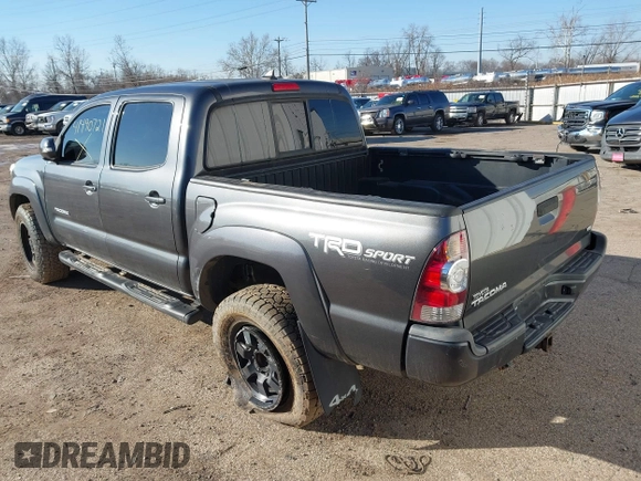 2014 Toyota Tacoma with VIN 3TMLU4EN0EM148389, listed as a IAAI auction lot 41490721 with 119,731 mi miles. Bid and sale history available at carsss.com. Image 3.