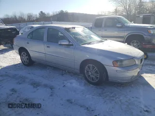 2008 Volvo S60 2.5T with VIN YV1RH592382670816, listed as a Copart auction lot 89077025 with 147,401 mi miles and Clean Title. Bid and sale history available at carsss.com. Image 4.