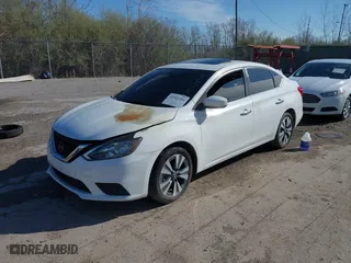 2019 Nissan Sentra SR with VIN 3N1AB7AP1KY325707, listed as a IAAI auction lot 41943304 with 1 mi miles. Bid and sale history available at carsss.com. Image 2.