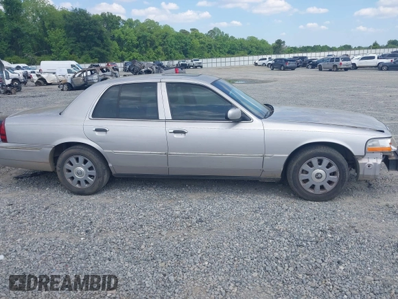 2004 Mercury Grand Marquis LS Premium z VIN 2MHFM75W84X658355, wystawiony jako IAAI lot #42166597 z przebiegiem 214 858 mil mil oraz . Historia ofert i sprzedaży dostępna na DreamBid. Obrazek 14.