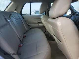 2011 Ford Crown Victoria LX z VIN 2FABP7EVXBX155506, wystawiony jako Copart lot #56899375 z przebiegiem 177 956 mil mil oraz Szkoda całkowita • Salvage title. Historia ofert i sprzedaży dostępna na DreamBid. Obrazek 10.