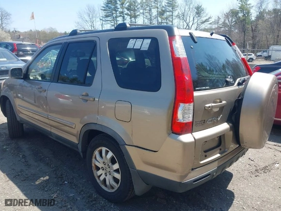 2006 Honda CR-V EX SE with VIN JHLRD78936C024892, listed as a IAAI auction lot 42088771 with 391,632 mi miles. Bid and sale history available at carsss.com. Image 3.