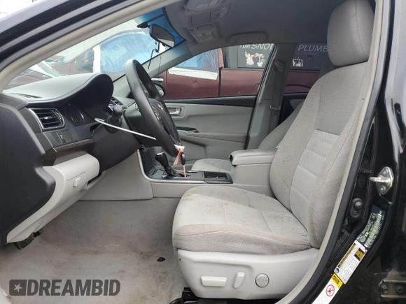 2015 Toyota Camry XLE z VIN 4T1BF1FK7FU498457, wystawiony jako Copart lot #52054965 z przebiegiem 230 413 mil mil oraz Czysty tytuł • Clean title. Historia ofert i sprzedaży dostępna na DreamBid. Obrazek 7.