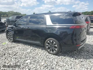 2023 Kia Carnival EX with VIN KNDNC5H39P6231933, listed as a Copart auction lot 53656925 with 141,277 mi miles and Clean Title. Bid and sale history available at carsss.com. Image 2.