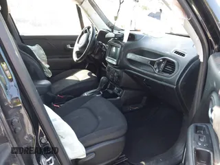 2018 Jeep Renegade Latitude z VIN ZACCJABB0JPJ07945, wystawiony jako IAAI lot #42540256 z przebiegiem 181 655 mil mil oraz . Historia ofert i sprzedaży dostępna na DreamBid. Obrazek 5.