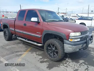 2001 Chevrolet Silverado 1500 LS with VIN 2GCEK19T211269500, listed as a IAAI auction lot 41738831 with 264,985 mi miles. Bid and sale history available at carsss.com. Image 1.
