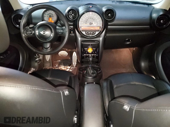 2015 MINI Countryman S with VIN WMWZC5C57FWP43115, listed as a Copart auction lot 81791864 with 133,851 mi miles and Clean Title. Bid and sale history available at DreamBid. Image 8.