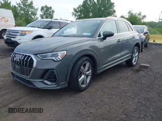 2021 Audi Q3 S line Premium Plus z VIN WA1EECF3XM1039439, wystawiony jako IAAI lot #42400021 z przebiegiem 41 740 mil mil oraz . Historia ofert i sprzedaży dostępna na DreamBid. Obrazek 2.