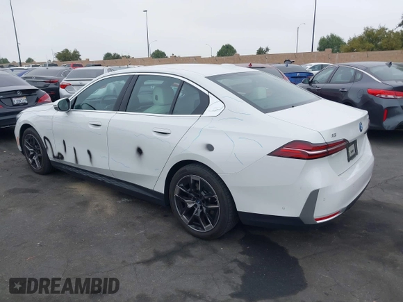 2024 BMW i5 eDrive40 with VIN WBY33FK03RCR99079, listed as a IAAI auction lot 42028540 with 28,827 mi miles and . Bid and sale history available at DreamBid. Image 14.