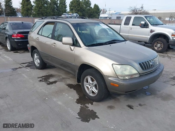2001 Lexus RX 300 with VIN JTJHF10U210218191, listed as a IAAI auction lot 41622329 with 179,137 mi miles. Bid and sale history available at carsss.com. Image 1.