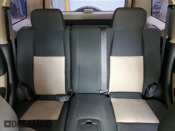 2006 Hummer H3 with VIN 5GTDN136868307802, listed as a Copart auction lot 84762024 with 253,941 mi miles and Non Repairable. Bid and sale history available at DreamBid. Image 10.