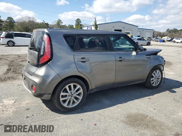 2018 Kia Soul + with VIN KNDJP3A51J7518297, listed as a Copart auction lot 45880225 with 105,630 mi miles and Salvage Title. Bid and sale history available at carsss.com. Image 3.