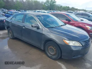 2007 Toyota Camry CE with VIN 4T4BE46K87R002626, listed as a IAAI auction lot 41909664 with 175,081 mi miles. Bid and sale history available at carsss.com. Image 1.