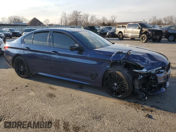 2020 BMW 5 Series M550i xDrive z VIN WBAJS7C06LBN95994, wystawiony jako Copart lot #47009075 z przebiegiem Nie podano mil oraz Szkoda całkowita • Salvage title. Historia ofert i sprzedaży dostępna na DreamBid. Obrazek 4.