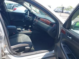 2009 Chevrolet Impala LT z VIN 2G1WT57K491175299, wystawiony jako IAAI lot #42394913 z przebiegiem Nie podano mil oraz . Historia ofert i sprzedaży dostępna na DreamBid. Obrazek 5.