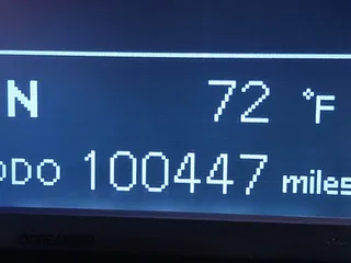 2015 Toyota 4Runner Limited with VIN JTEBU5JR0F5216462, listed as a IAAI auction lot 41665409 with 100,447 mi miles and . Bid and sale history available at carsss.com. Image 16.