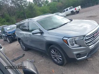 2023 GMC Terrain SLT z VIN 3GKALPEG1PL263433, wystawiony jako IAAI lot #41948189 z przebiegiem 49 072 mil mil oraz . Historia ofert i sprzedaży dostępna na DreamBid. Obrazek 13.