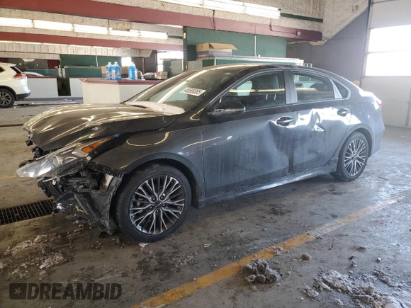 2023 Kia Forte GT-Line with VIN 3KPF54AD2PE528791, listed as a Copart auction lot 45599365 with 0 mi miles and Salvage Title. Bid and sale history available at carsss.com. Image 1.