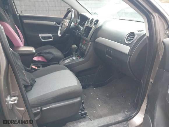 2012 Chevrolet Captiva Sport Fleet LT with VIN 3GNAL3E53CS521509, listed as a IAAI auction lot 41779393 with 157,238 mi miles. Bid and sale history available at carsss.com. Image 5.