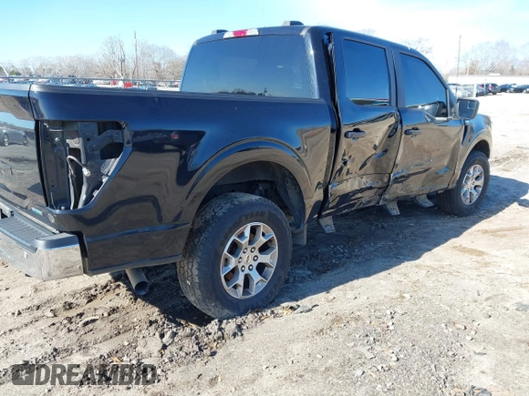 2022 Ford F-150 with VIN 1FTFW1P84NKE09611, listed as a IAAI auction lot 41592494 with 83,552 mi miles and . Bid and sale history available at DreamBid. Image 4.