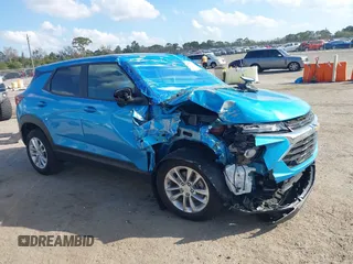 2025 Chevrolet TrailBlazer LS with VIN KL79MMSPXSB036845, listed as a IAAI auction lot 41576756 with 991 mi miles and . Bid and sale history available at DreamBid. Image 1.