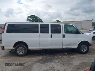 2006 Chevrolet Express Passenger with VIN 1GAHG39U661109144, listed as a IAAI auction lot 42439731 with 163,372 mi miles and . Bid and sale history available at DreamBid. Image 13.
