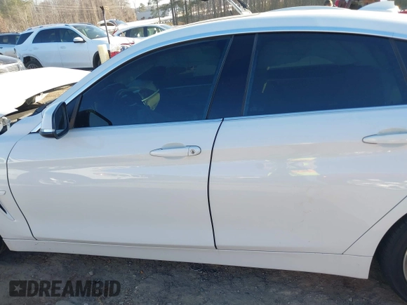 2016 BMW 4 Series 428i with VIN WBA4A9C56GGL87968, listed as a IAAI auction lot 41441524 with 134,065 mi miles. Bid and sale history available at carsss.com. Image 14.