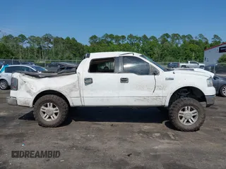 2005 Ford F-150 XLT z VIN 1FTPW14595KD49565, wystawiony jako IAAI lot #42587713 z przebiegiem 360 588 mil mil oraz . Historia ofert i sprzedaży dostępna na DreamBid. Obrazek 14.