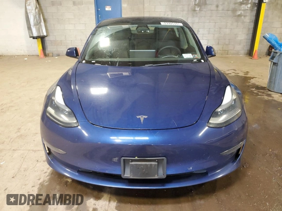 2022 Tesla Model 3 z VIN 5YJ3E1EA8NF369767, wystawiony jako Copart lot #59320655 z przebiegiem 103 069 mil mil oraz Czysty tytuł • Clean title. Historia ofert i sprzedaży dostępna na DreamBid. Obrazek 5.