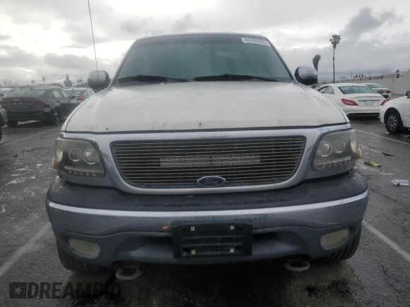 2002 Ford F-150 XL with VIN 1FTRX17LX2KB25894, listed as a Copart auction lot 49283405 with 247,998 mi miles and Salvage title. Bid and sale history available at DreamBid. Image 5.