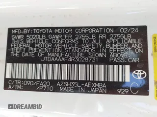 2024 Toyota Crown XLE with VIN JTDAAAAF4R3028731, listed as a IAAI auction lot 41704984 with 5,533 mi miles. Bid and sale history available at carsss.com. Image 9.