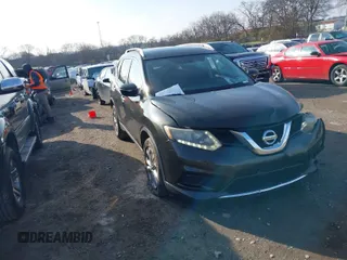 2014 Nissan Rogue S z VIN 5N1AT2MT8EC778740, wystawiony jako IAAI lot #41090506 z przebiegiem 158 071 mil mil oraz . Historia ofert i sprzedaży dostępna na DreamBid. Obrazek 1.