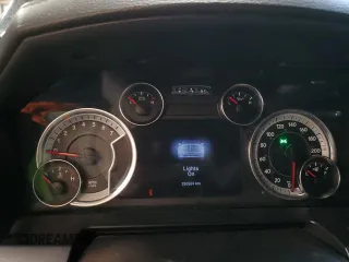 2013 Ram 1500 Sport z VIN 1C6RR7HT3DS539234, wystawiony jako Copart lot #46897225 z przebiegiem 250 584 mil mil oraz Czysty tytuł • Clean title. Historia ofert i sprzedaży dostępna na DreamBid. Obrazek 9.