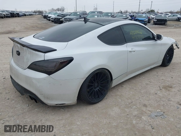 2013 Hyundai Genesis Coupe Premium z VIN KMHHT6KD8DU105635, wystawiony jako IAAI lot #41708059 z przebiegiem 140 893 mil mil oraz . Historia ofert i sprzedaży dostępna na DreamBid. Obrazek 4.