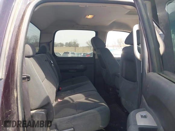2008 Chevrolet Silverado 1500 LTZ with VIN 2GCEK133281291595, listed as a IAAI auction lot 42031720 with 245,872 mi miles and . Bid and sale history available at DreamBid. Image 8.