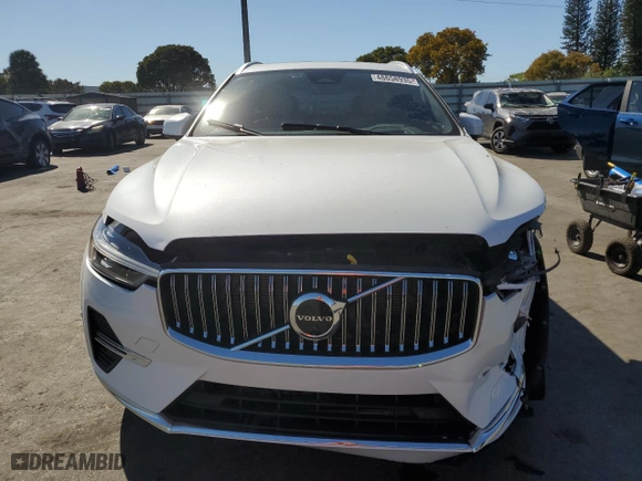 2023 Volvo XC60 Ultimate Bright Theme with VIN YV4L12DF6P1313169, listed as a Copart auction lot 48658935 with 5,829 mi miles and Salvage Title. Bid and sale history available at carsss.com. Image 5.