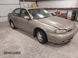 1998 Oldsmobile Cutlass GLS z VIN 1G3NG52M3W6301561, wystawiony jako IAAI lot #41748646 z przebiegiem 108 745 mil mil oraz . Historia ofert i sprzedaży dostępna na DreamBid. Obrazek 1.