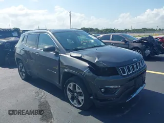 2019 Jeep Compass High Altitude with VIN 3C4NJDCB0KT811407, listed as a IAAI auction lot 42322906 with 90,198 mi miles and . Bid and sale history available at DreamBid. Image 6.