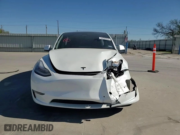 2022 Tesla Model Y Long Range with VIN 7SAYGAEE6NF506405, listed as a Copart auction lot 50392655 with 36,866 mi miles and Salvage Title. Bid and sale history available at DreamBid. Image 12.