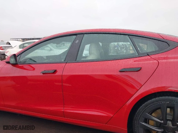 2022 Tesla Model S Plaid with VIN 5YJSA1E61NF485055, listed as a IAAI auction lot 41751134 with 1 mi miles. Bid and sale history available at carsss.com. Image 14.