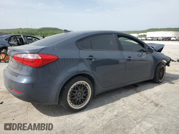 2016 Kia Forte LX z VIN KNAFK4A60G5534754, wystawiony jako Copart lot #57320285 z przebiegiem 88 766 mil mil oraz Szkoda całkowita • Salvage title. Historia ofert i sprzedaży dostępna na DreamBid. Obrazek 3.
