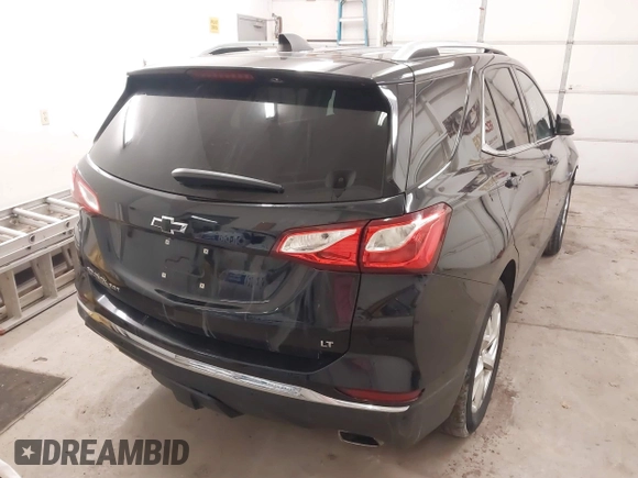 2020 Chevrolet Equinox LT with VIN 2GNAXLEX2L6181757, listed as a IAAI auction lot 41373589 with 52,101 mi miles. Bid and sale history available at carsss.com. Image 4.