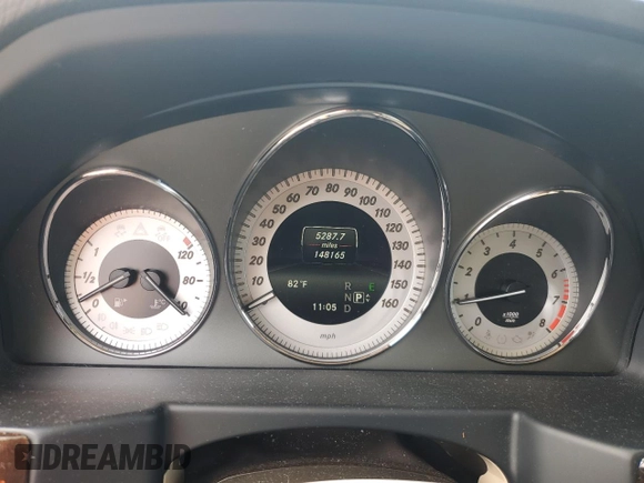 2015 Mercedes-Benz GLK 350 with VIN WDCGG8JB1FG356041, listed as a Copart auction lot 68877944 with 148,165 mi miles and Salvage Title. Bid and sale history available at DreamBid. Image 9.