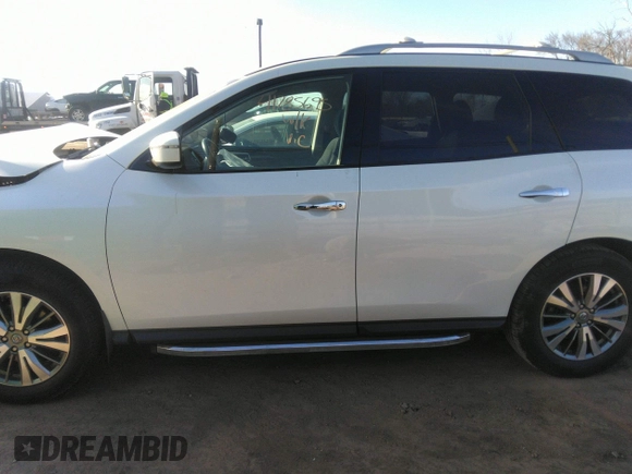 2019 Nissan Pathfinder SV with VIN 5N1DR2MM8KC621628, listed as a IAAI auction lot 41785695 with 55,003 mi miles. Bid and sale history available at carsss.com. Image 14.