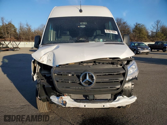 2025 Mercedes-Benz Sprinter Cargo with VIN W1Y4NCHY6SP753794, listed as a Copart auction lot 87057804 with 610 mi miles and Salvage Title. Bid and sale history available at carsss.com. Image 5.
