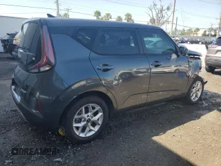 2023 Kia Soul LX with VIN KNDJ23AU0P7201545, listed as a Copart auction lot 51324555 with 22,557 mi miles and Non Repairable. Bid and sale history available at DreamBid. Image 3.