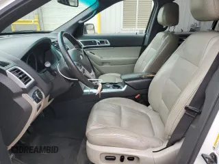 2011 Ford Explorer XLT z VIN 1FMHK7D80BGA37304, wystawiony jako Copart lot #54442365 z przebiegiem 324 957 mil mil oraz Szkoda całkowita • Salvage title. Historia ofert i sprzedaży dostępna na DreamBid. Obrazek 7.